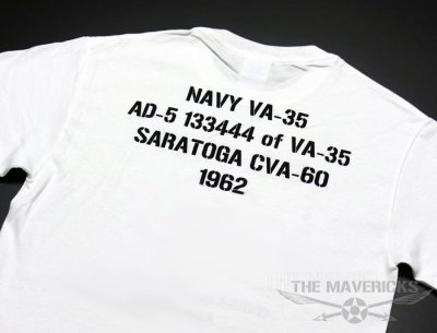 画像1: 米海軍 NAVY Seabees 蜂 モデル THE MAVERICKS ミリタリーＴシャツ 半袖 / 白 ホワイト