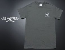 画像2: Tシャツ ミリタリー 爆弾エアフォース メンフィス ベル モデル THE MAVEVICKS ブランド/チャコールグレー (2)