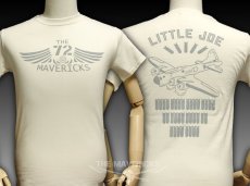 画像1: リトルジョー爆撃機モデル「THE MAVERICKS」ミリタリーTシャツ/ナチュラル 生成り (1)