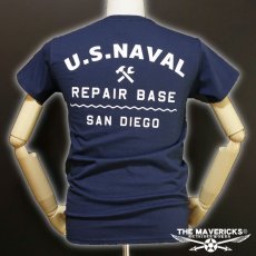 画像9: ジャンク品 THE MAVERICKS ミリタリー Tシャツ 米海軍 REPAIR BASE モデル  XL (9)