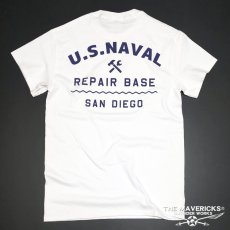 画像4: THE MAVERICKS ミリタリー Tシャツ 米海軍 REPAIR BASE モデル / ホワイト 白 (4)