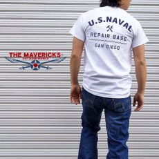 画像2: THE MAVERICKS ミリタリー Tシャツ 米海軍 REPAIR BASE モデル / ホワイト 白 (2)