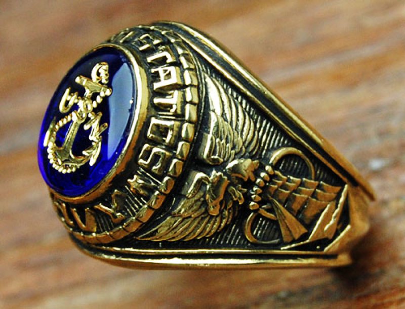 アメリカ製・US.NAVYミリタリーリング・18金メッキ・新品