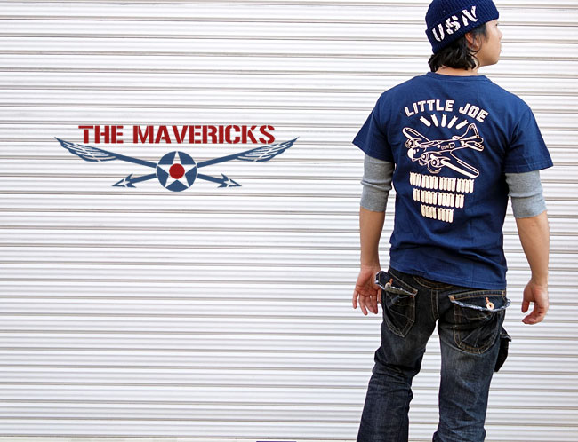 リトルジョー爆撃機モデル「THE MAVERICKS」ミリタリーTシャツ・紺